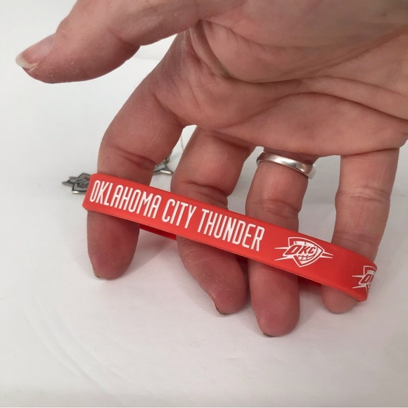 OKC Thunder Fan Bundle - Picture 6 of 6